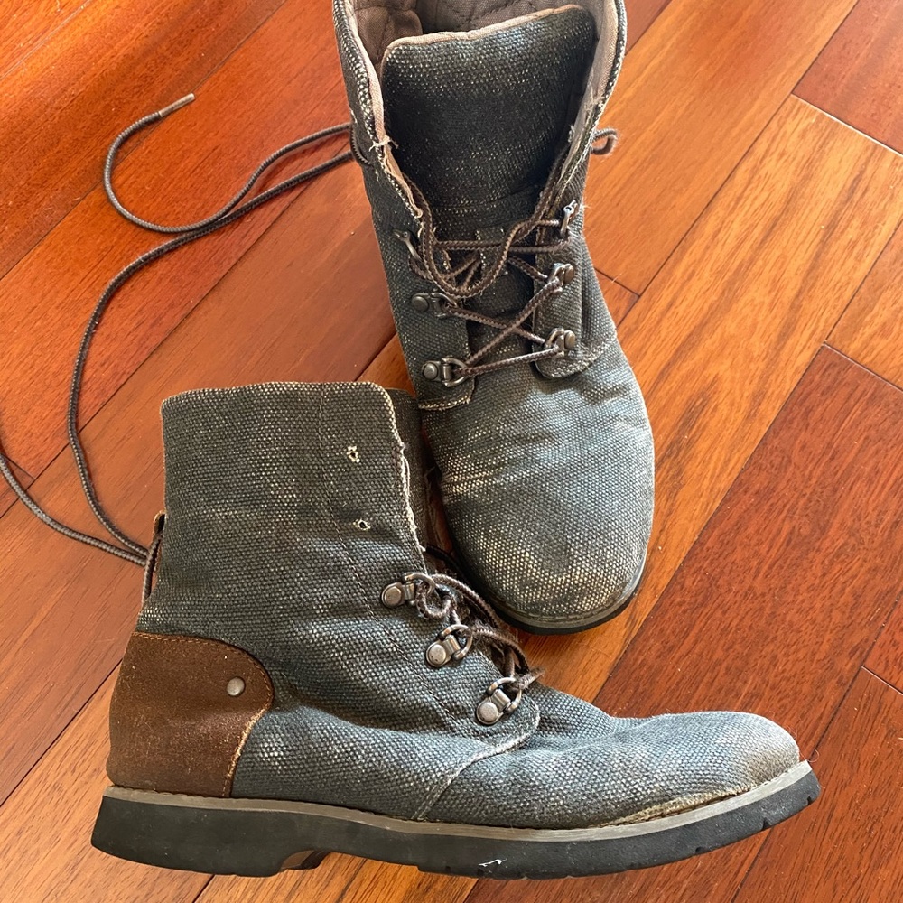 North Face boots